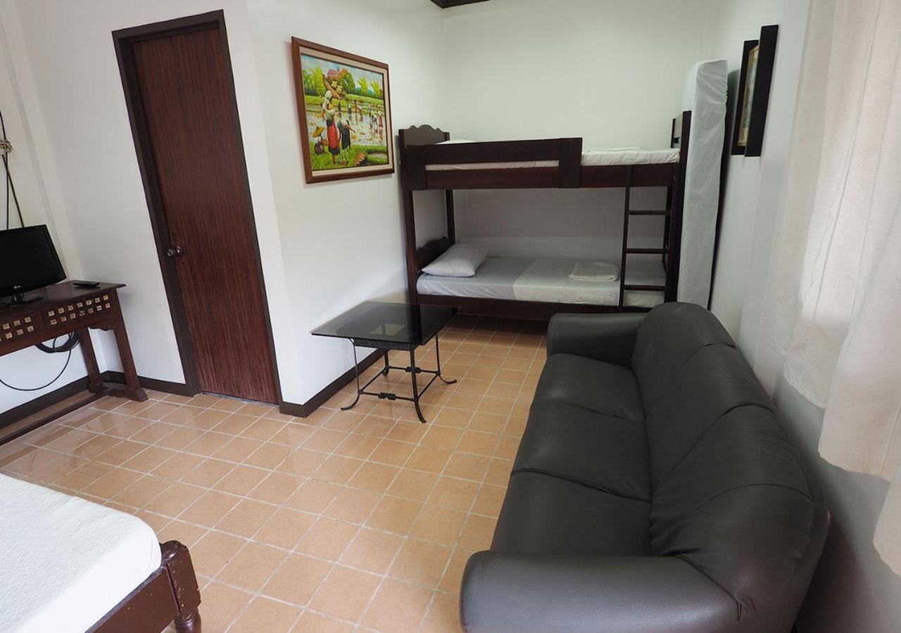 Balay Travel Lodge Paoay Экстерьер фото